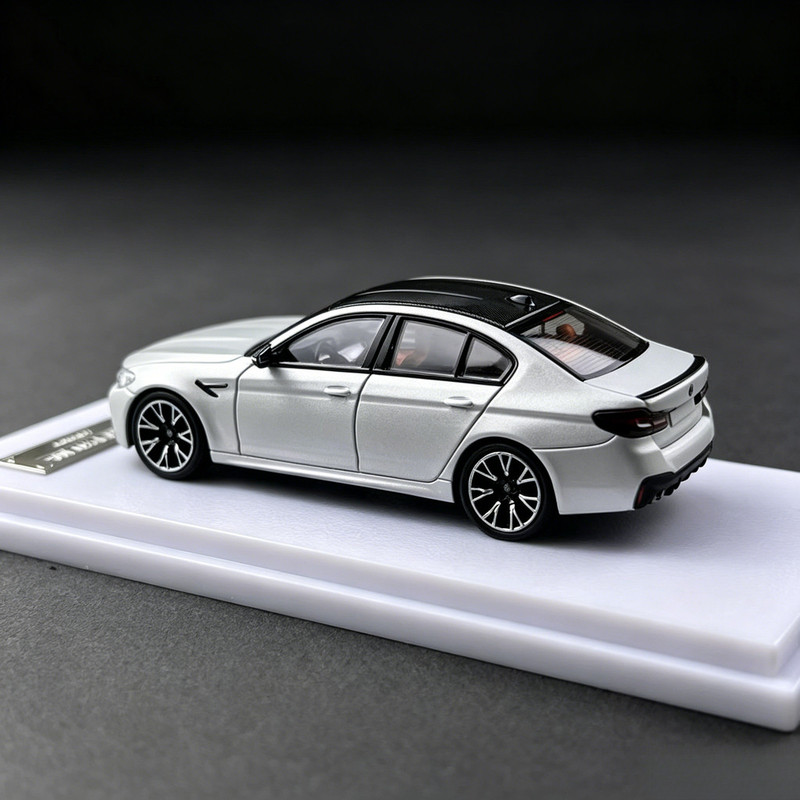 Howie Model 1/64 NEW BMW M5 F9 - Die Cast Car 1 64 ulasan dan harga